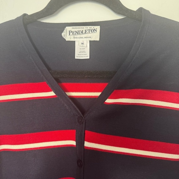 Pendleton Women’s Silk Blend Navy and Red Striped Medium Cardigan - Picture 3 of 6